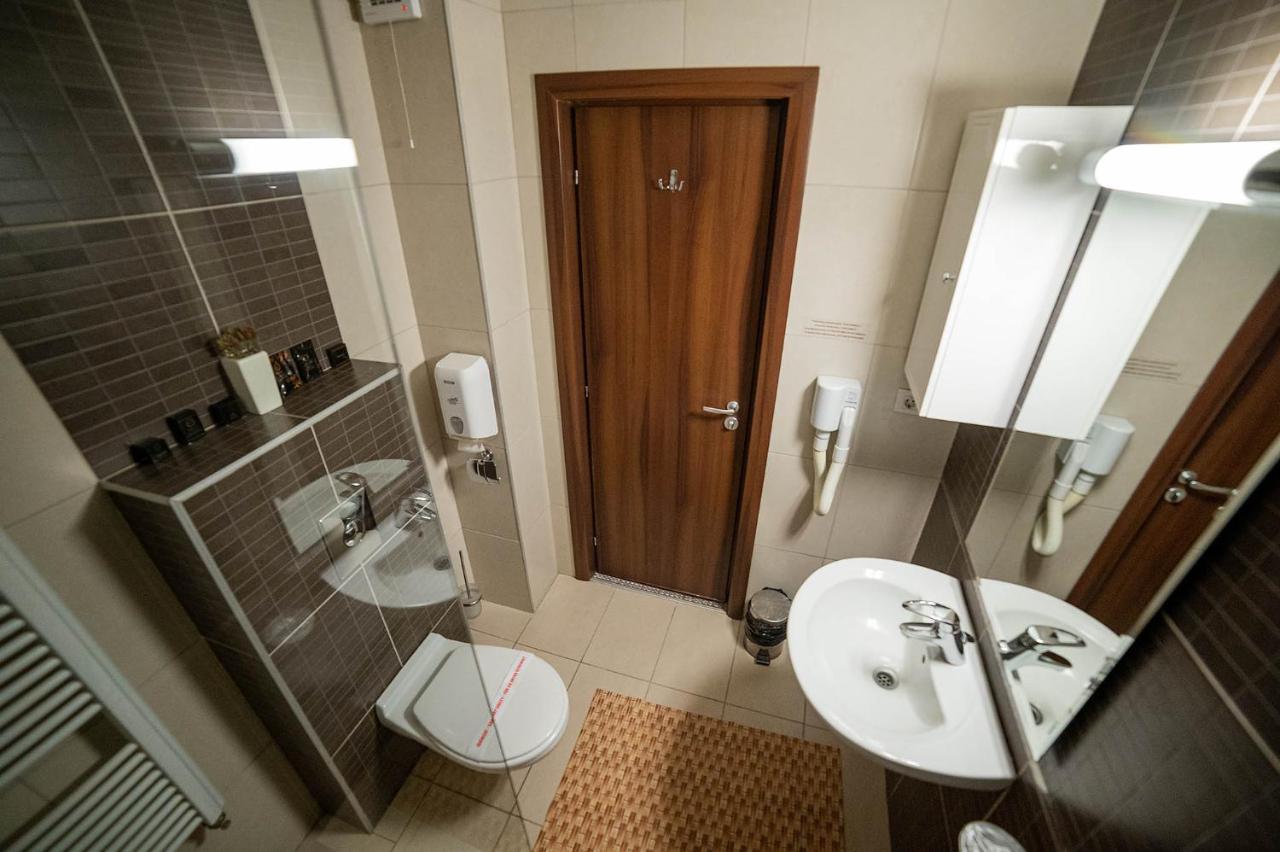 Hotel Secret Garden Baia Sprie Exterior foto